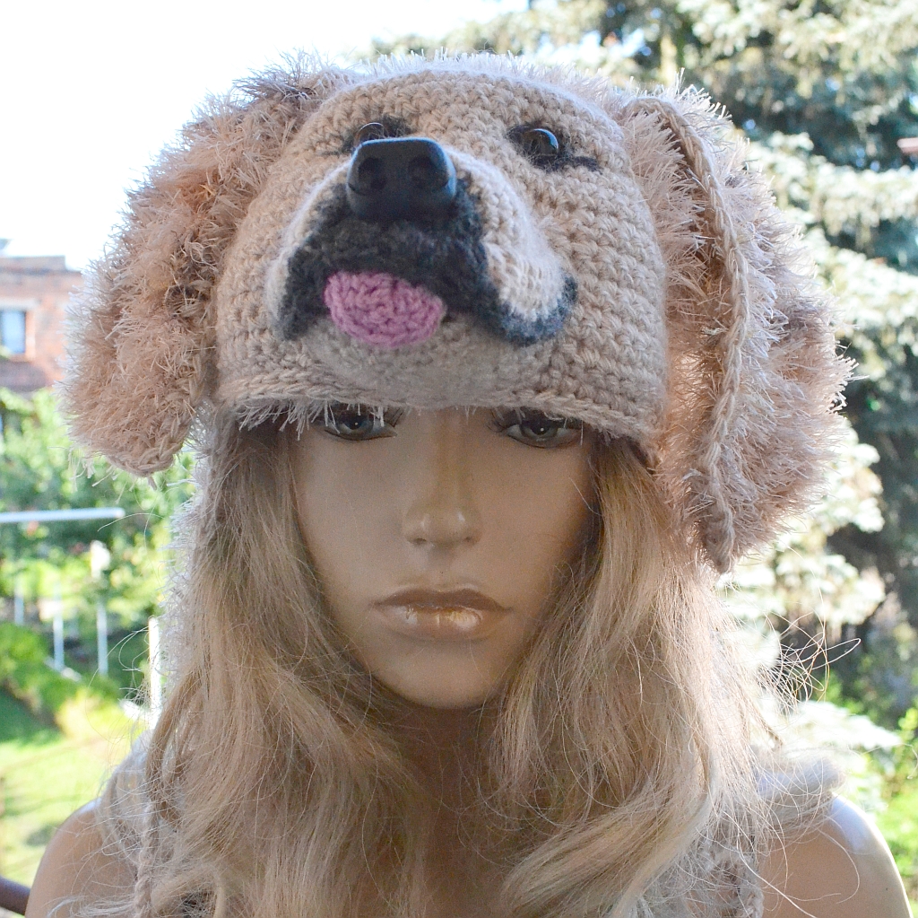 Czapka uszatka pies golden retriever futerkowy