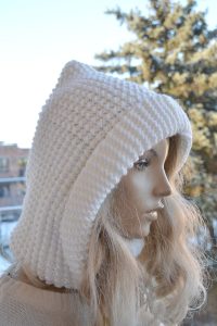 kaptur z golfem, hooded cowl w kolorze ecru