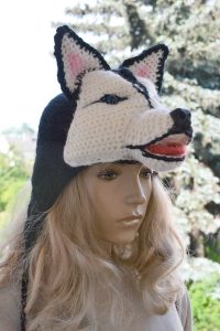 zabawny prezent Czapka uszatka syberyjski husky 5 uśmiechnięty