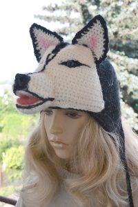 zabawny prezent Czapka uszatka syberyjski husky 5 uśmiechnięty