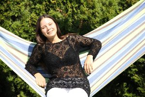 Czarna szydełkowa tunika handmade